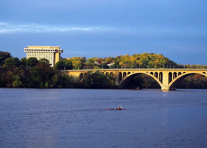 Key Bridge Marriott