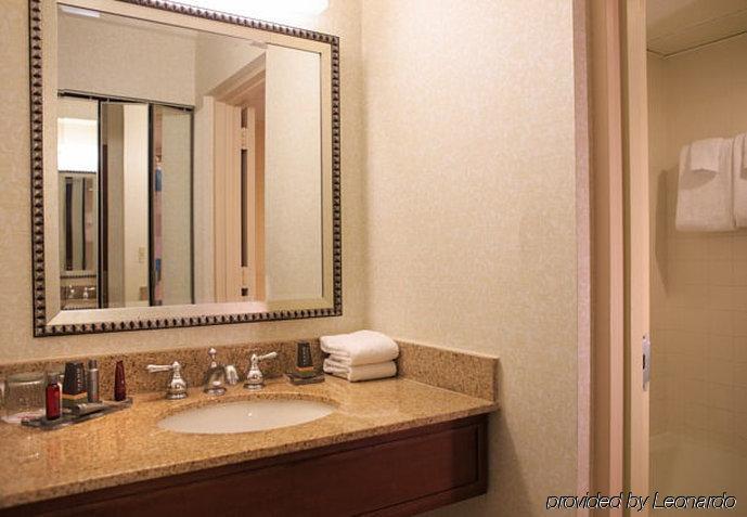 Key Bridge Marriott Hotel