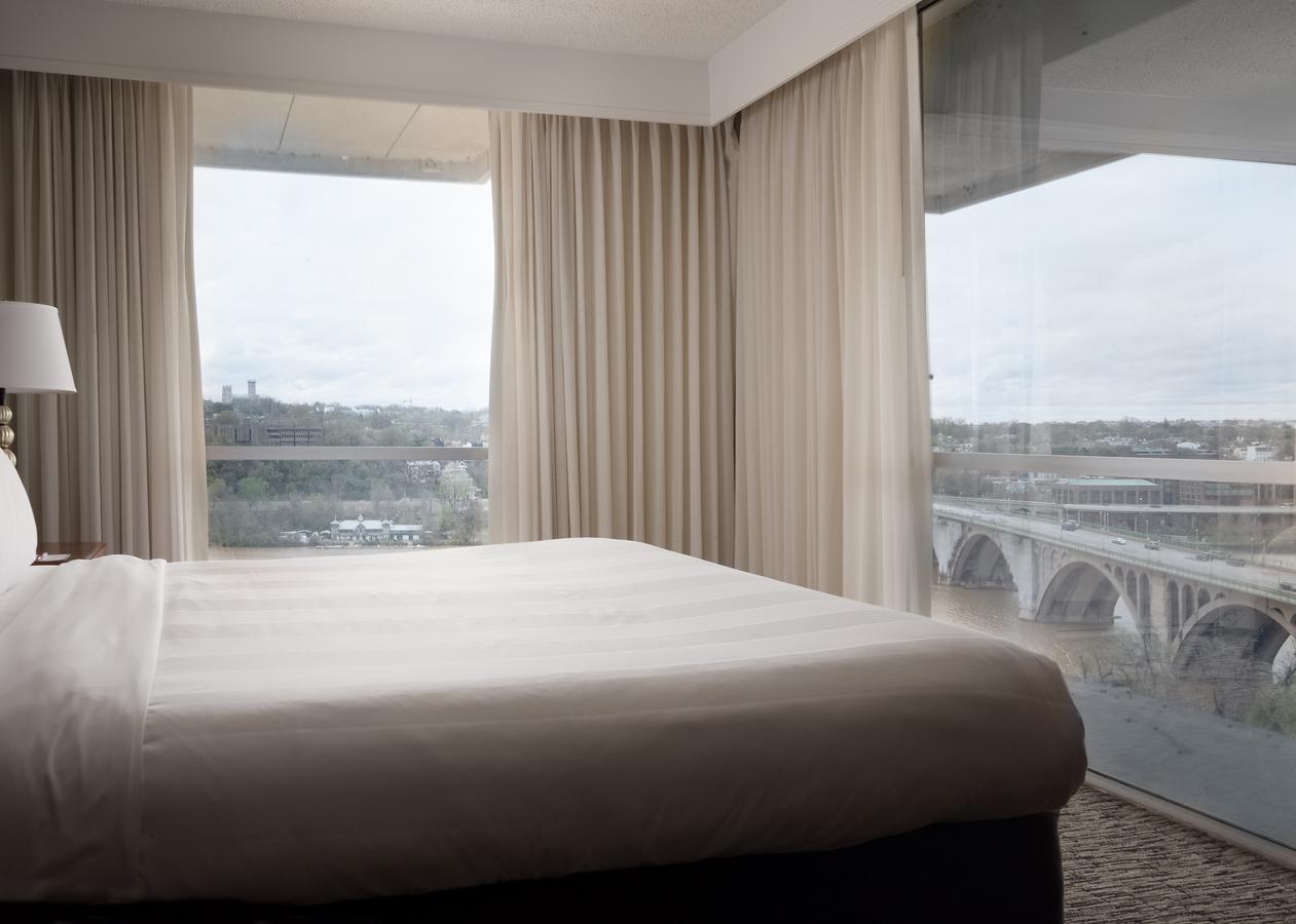 Key Bridge Marriott Hotel