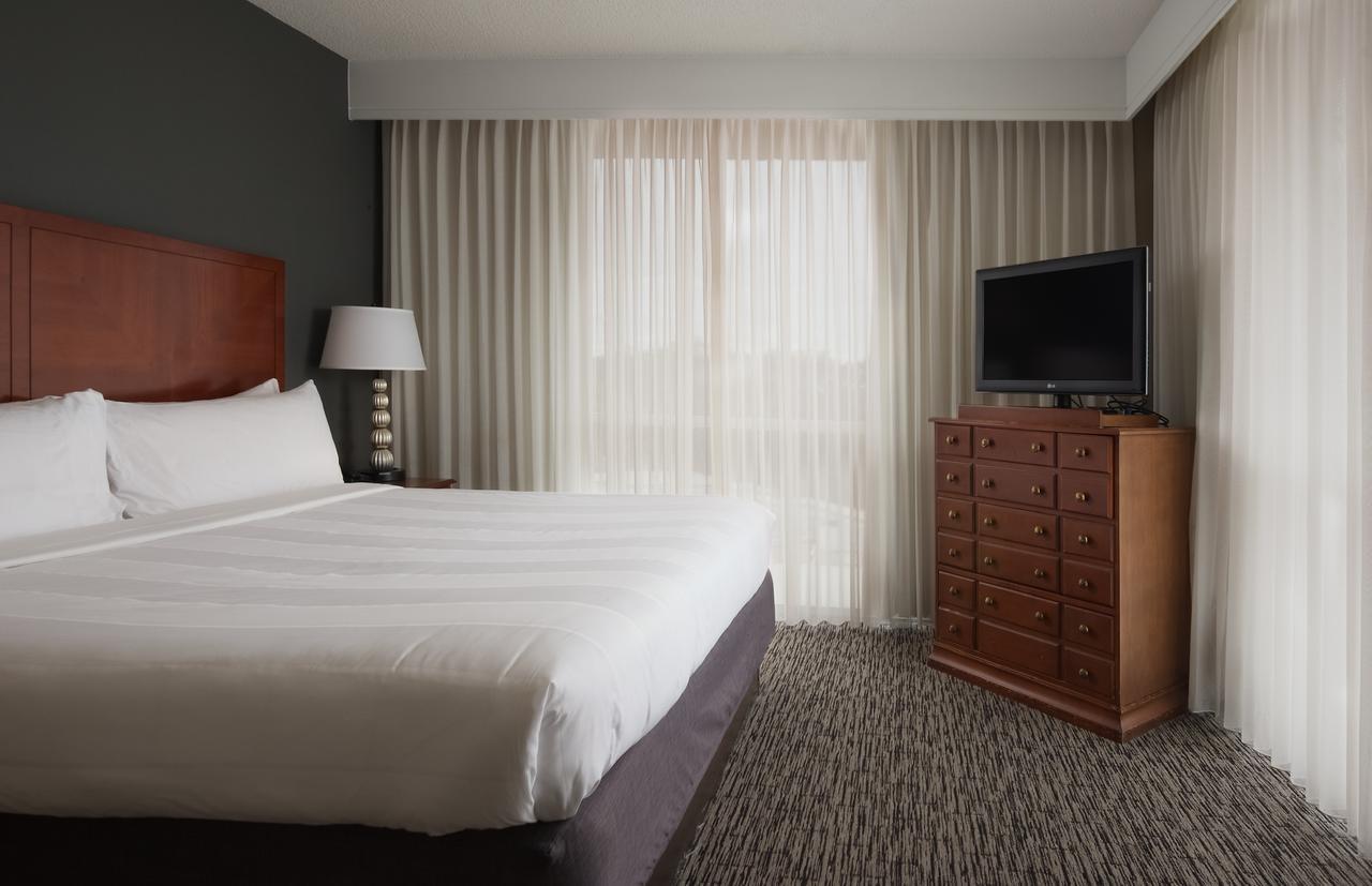 Key Bridge Marriott Arlington